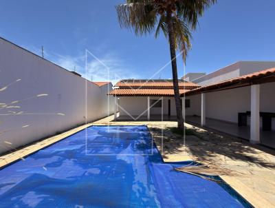 Casa para Loca��o, em Caldas Novas, bairro Est�ncia Itagua� 2, 3 dormit�rios, 3 banheiros, 1 su�te, 2 vagas